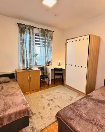 Житло ROOMPLACE — район ul. Radosna, фото 6