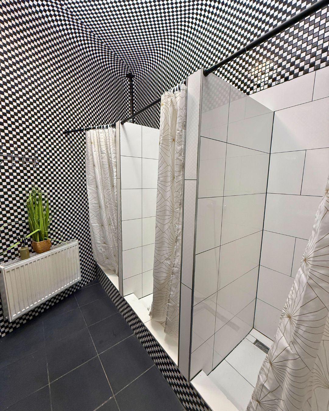 Plac Świętego Macieja 21